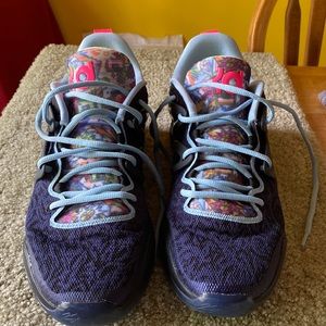 Nike KD 15 Basketball Shoes size 13
